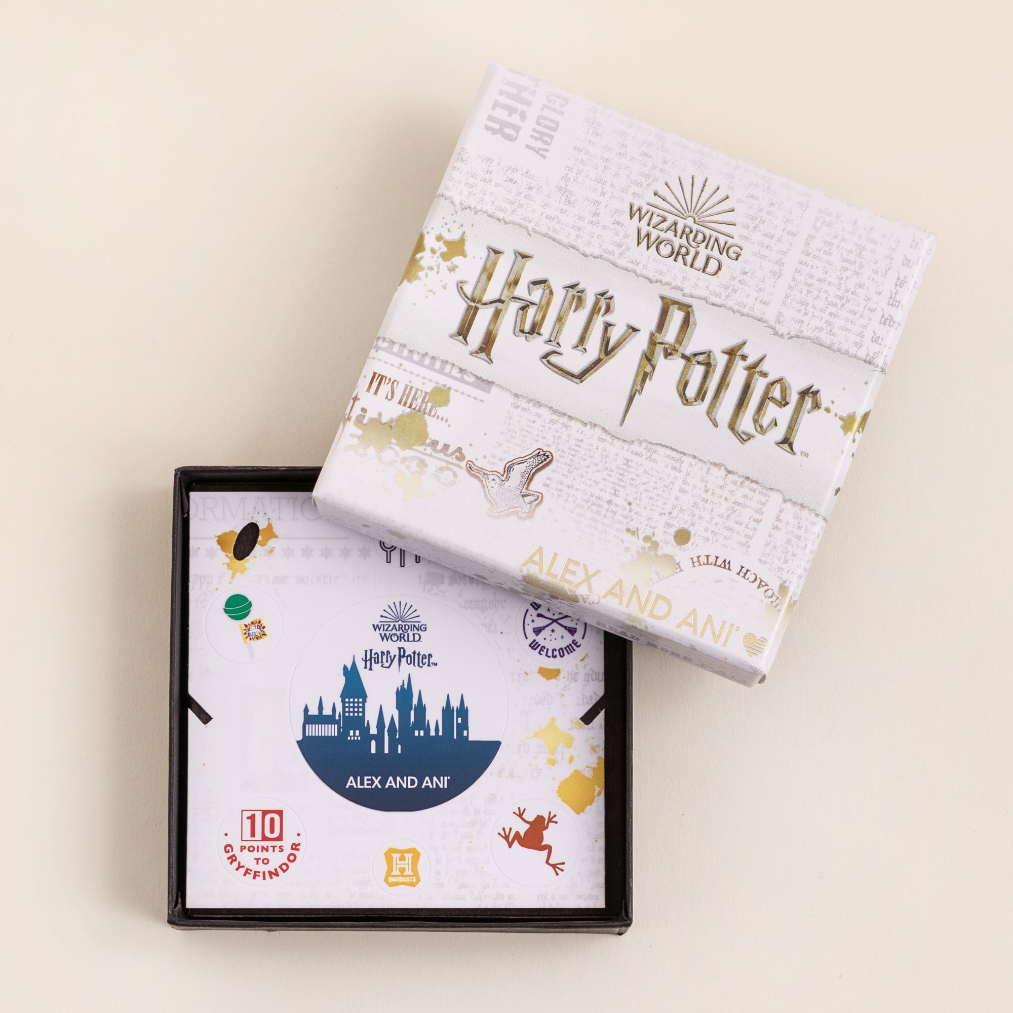Alex-and-Ani-Harry-Potter-Box_d431c6a9-afa8-4566-a4ae-8d3ee57c1f0e.jpg