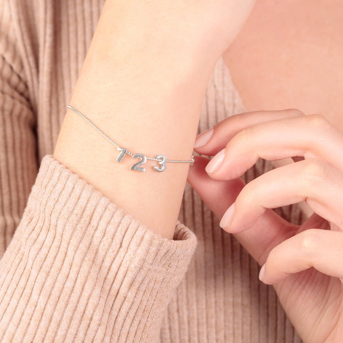 spring-pdp-cyo-numerology-charms-123_1_3c08f3bd-0618-4557-b6c8-5052cfc6138a.jpg